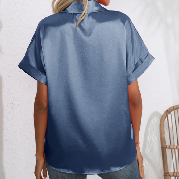 Classic Collared Neck Short Sleeve Shirt - Picture 3 of 11